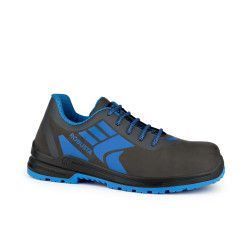 Bota ligera ONE B-PINK de Robusta, con microfibra hidrófuga, puntera de aluminio y suela deportiva antideslizante.