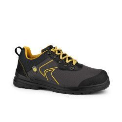 Zapato técnico ORBITAL S YELLOW (Ref. 92684), con tejido Cordura® y suela negra deportiva antideslizante de poliuretano.