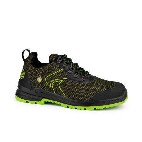 Zapato NEWLIFE S GREEN Ref. 92688 de Robusta con tejido reciclado GRS y suela verde antideslizante.