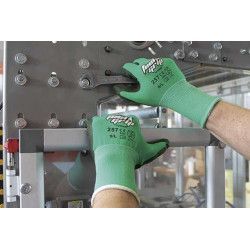 Guante de Nylon® recubierto de látex con tecnología ANR (Advanced Natural Rubber) en la palma.